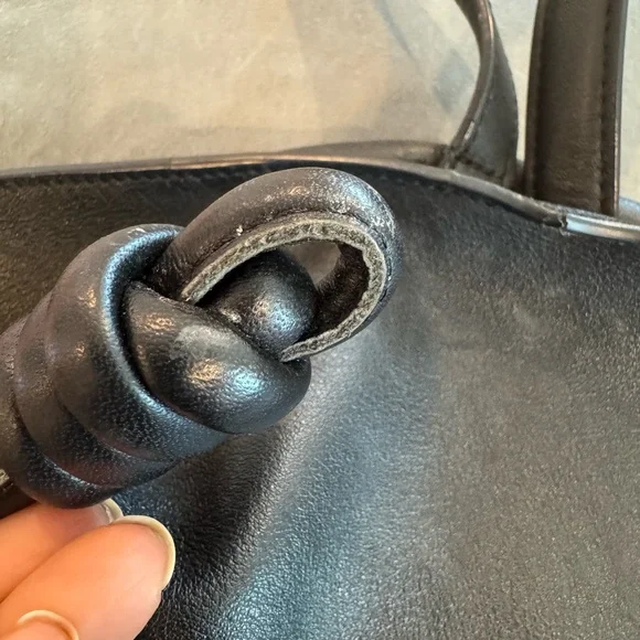 Loewe Black Tote Bag Spacious Minimalist Design - Picture 5 of 11